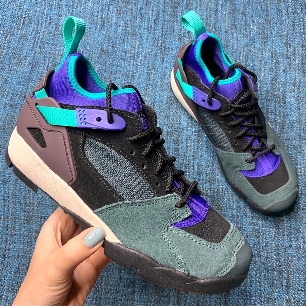 Nike Air Revaderchi Black Clear Jade Sneakers Mens Size 5 Suede Colorblock retro